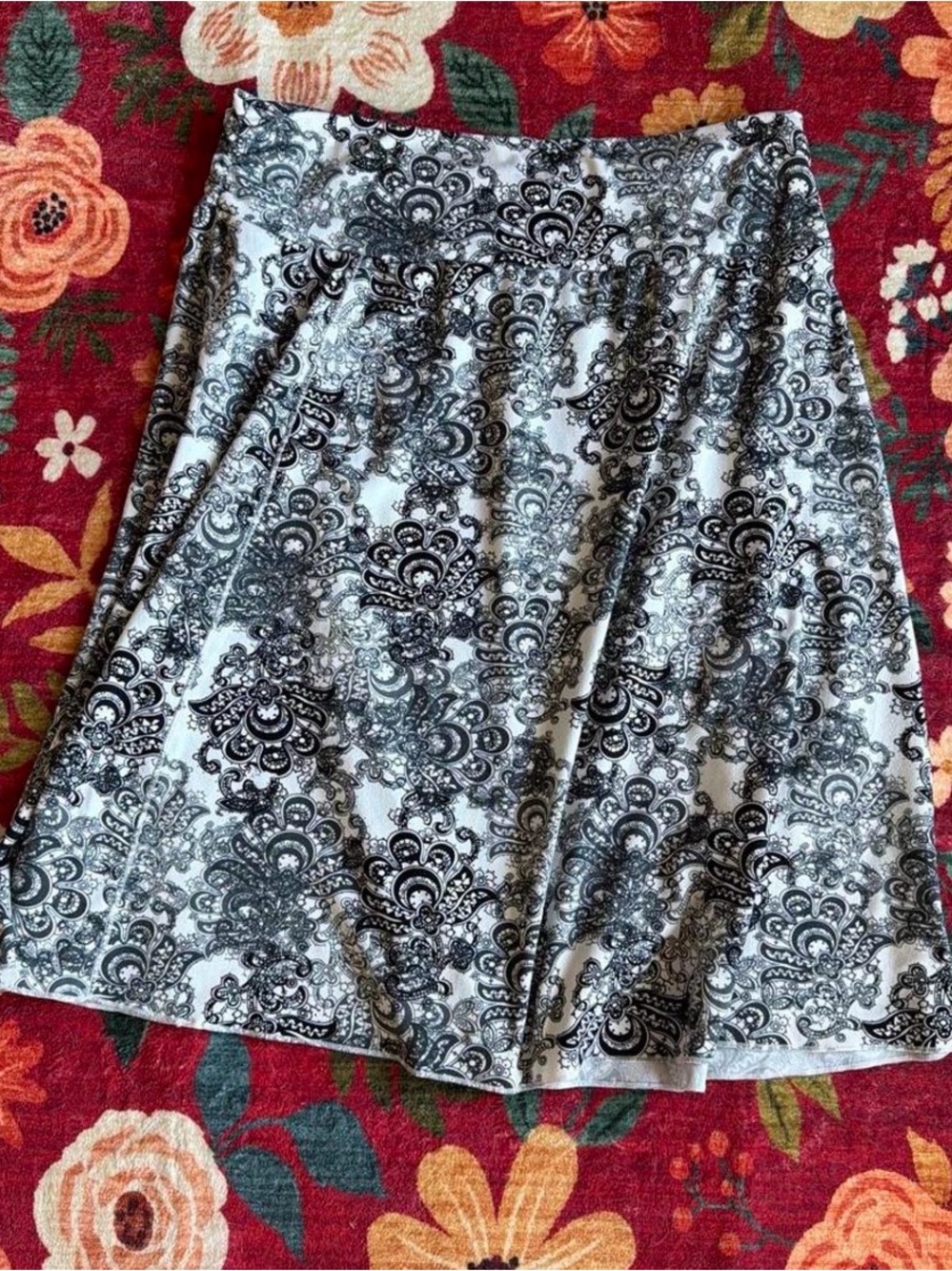 Tranquility by Colorado Clothing Black & White Paisley Midi Skirt